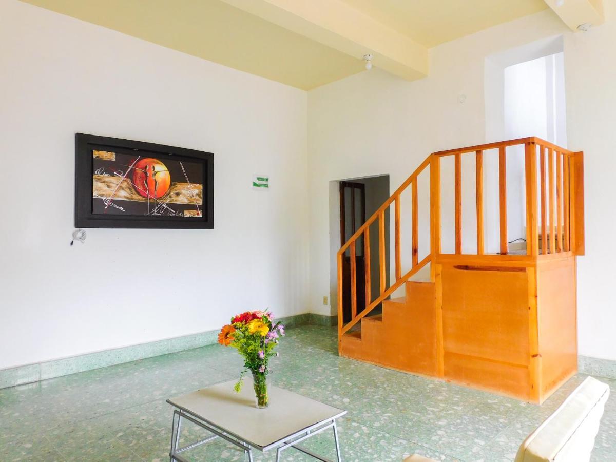 Hotel Maria Bonita By Rotamundos à Taxco Extérieur photo